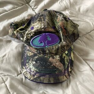 Mossy oak hat